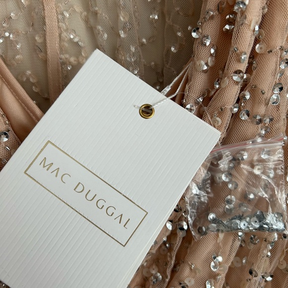 Mac Duggal Beaded Champagne Mini Dress NWT | Long Sleeve Cocktail Size 8 - Picture 5 of 10